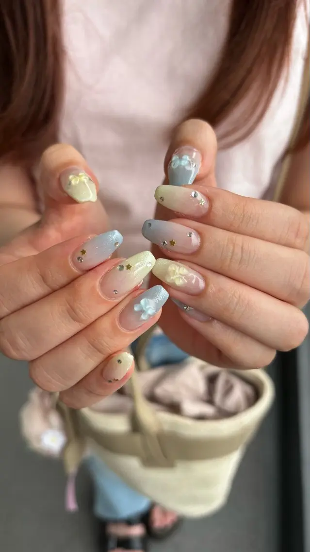 ネイル ハンドネイル フットネイル Nailsalon Fave/Rinaのネイルデザイン