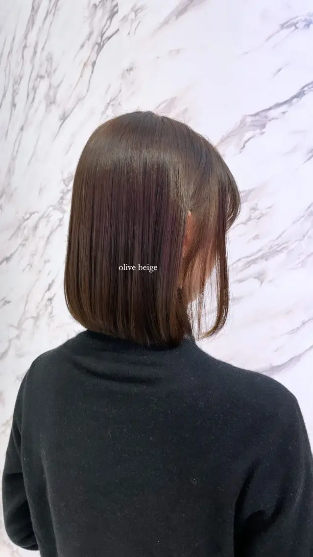 ショート カラー ベージュカラー 黒髪 オリーブベージュ 𝑹𝒊𝒉𝒐🎀 名駅/大人韓国ヘアのヘアスタイル