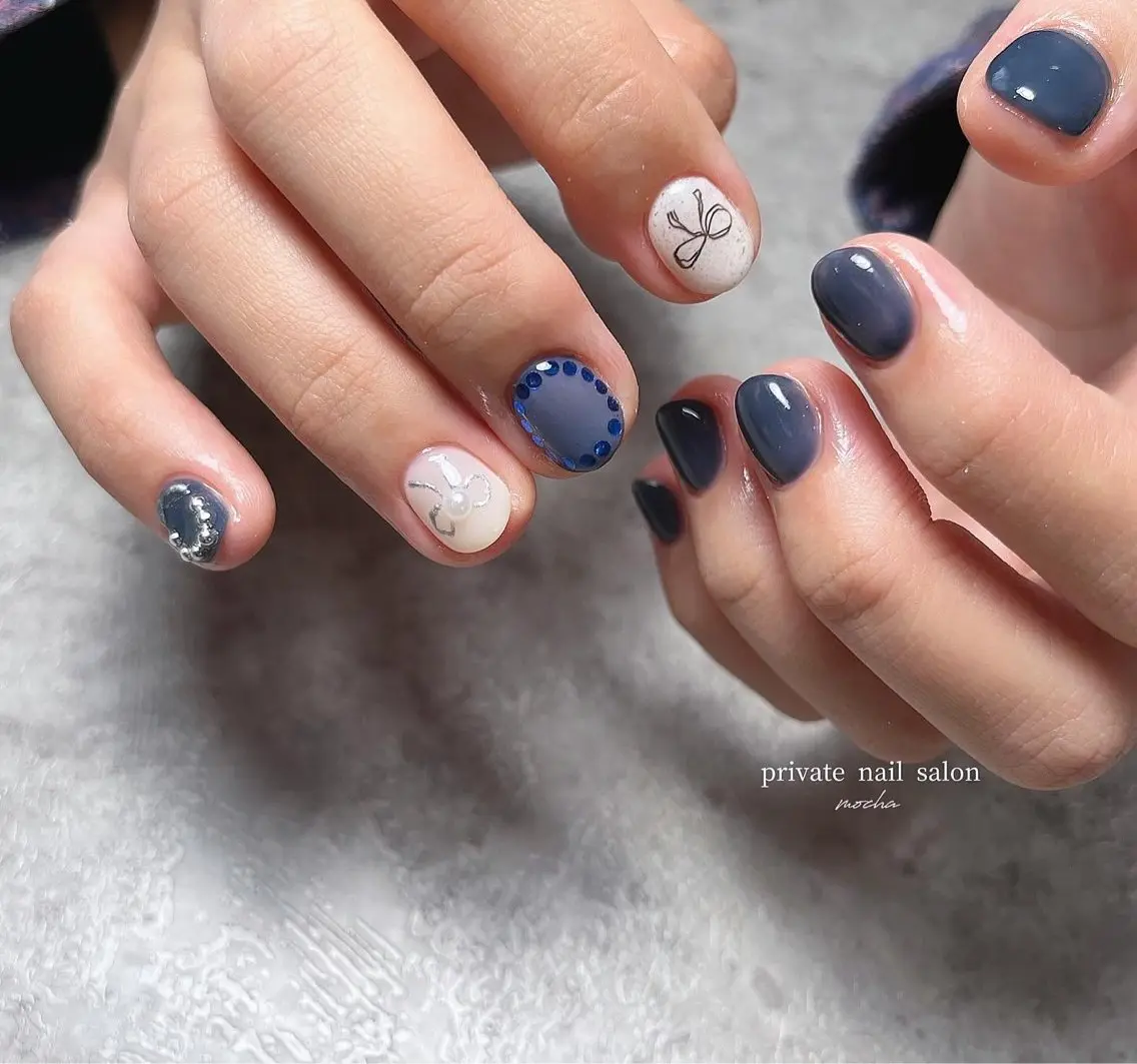 ネイル カジュアル フレンチネイル マグネットネイル ミラーネイル ニュアンスネイル ハンドネイル mocha nailのネイルデザイン