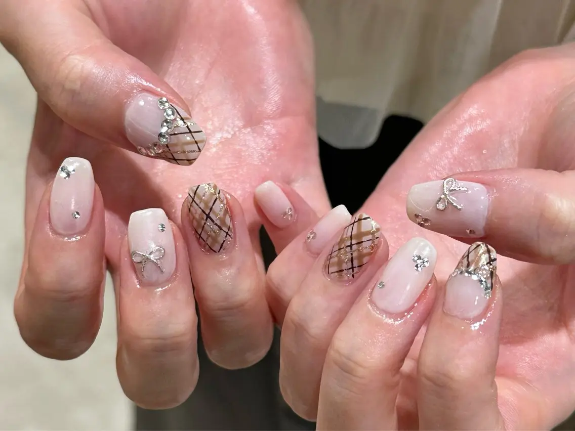 ネイル リボン ハンドネイル Umezawa Minoriのネイルデザイン