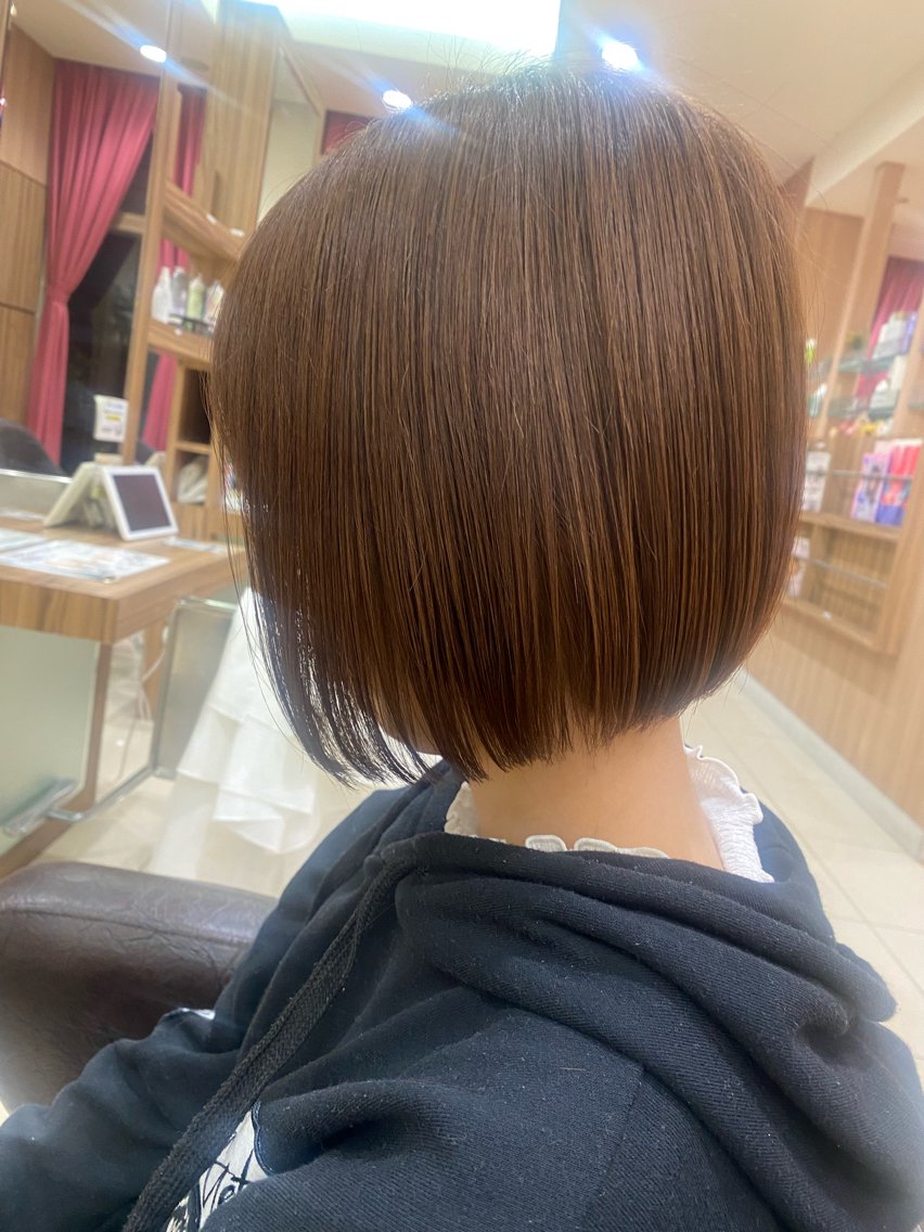 ショート カット ヘアカラー トリートメント ✂️ アンジェロ🤍 有働のヘアスタイル