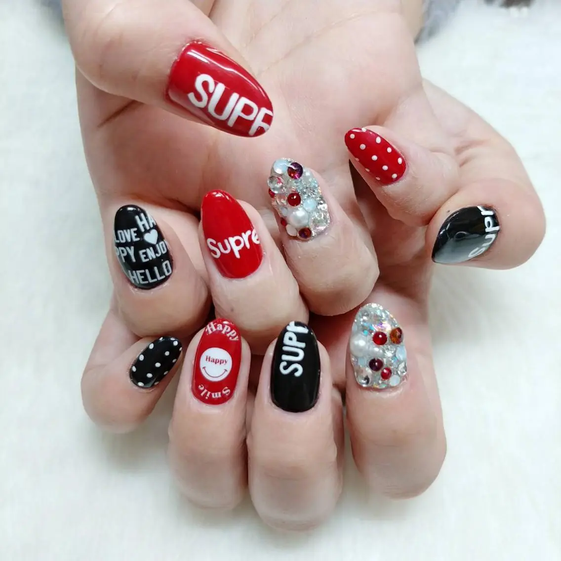 ネイル 持ち込み Nail lieNのネイルデザイン