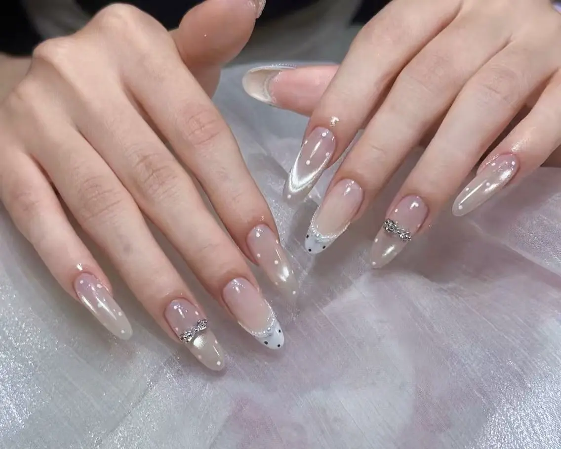 ネイル ハンドネイル MARHCHU NAILのネイルデザイン