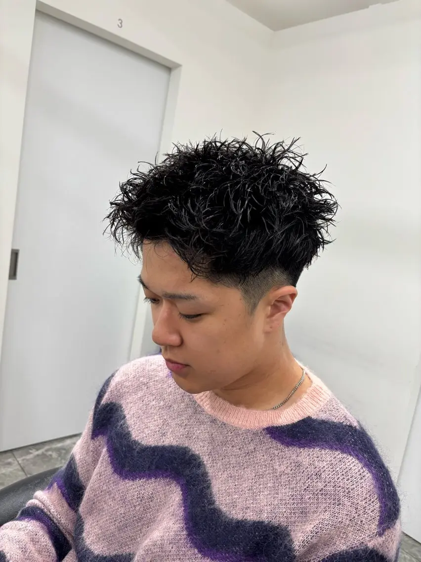 パーマ メンズ カット パーマ メンズスタイリスト✨ 助川龍哉のヘアスタイル