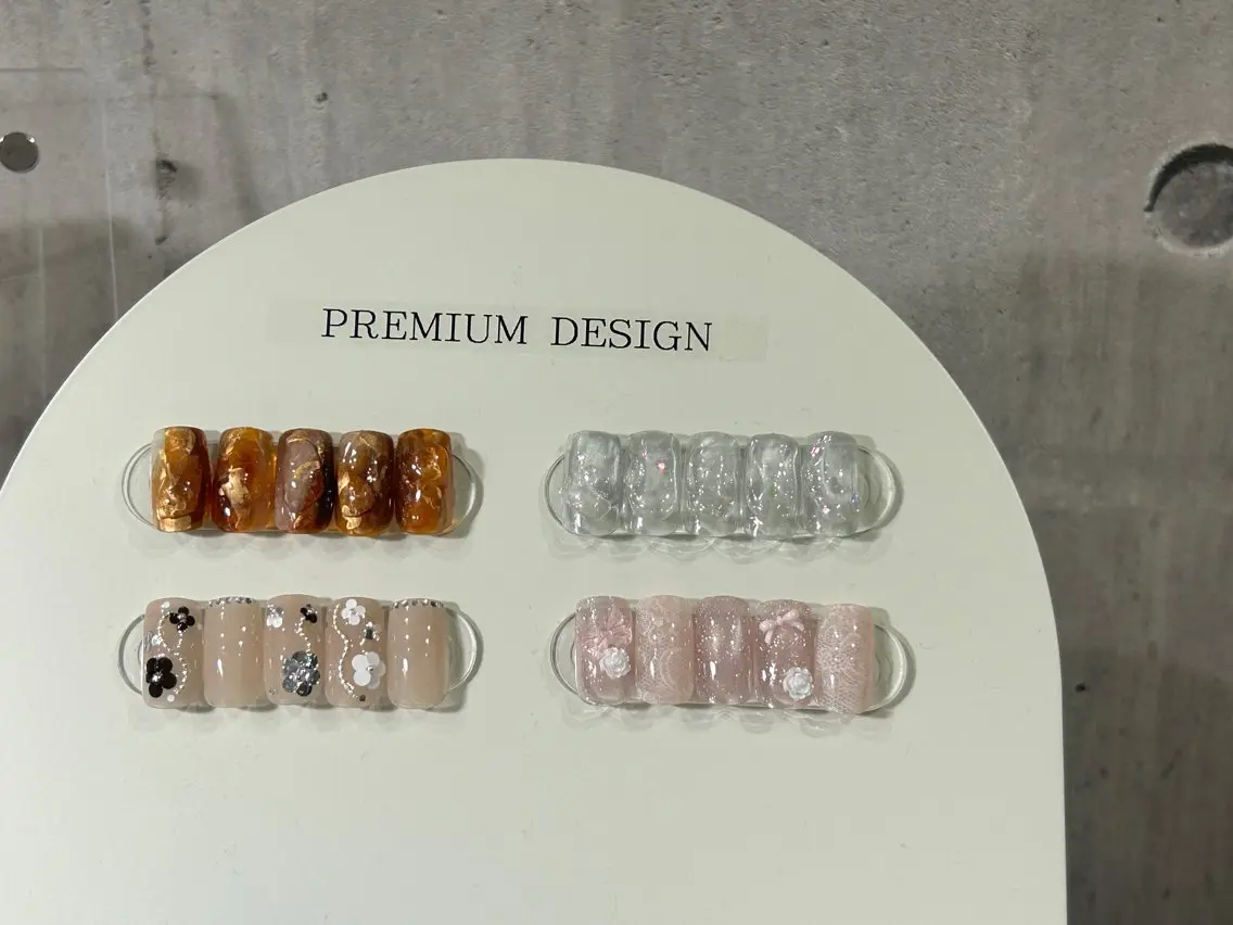 ネイル ハンドネイル eye&nail Bellaのネイルデザイン