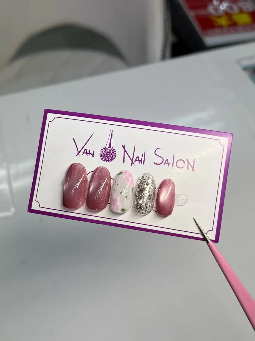 ネイル ハンドネイル Van Nail Salonのネイルデザイン