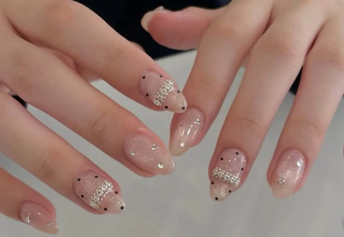 ネイル ハンドネイル 韓国ネイル 新大久保 💅Ayumiのネイルデザイン