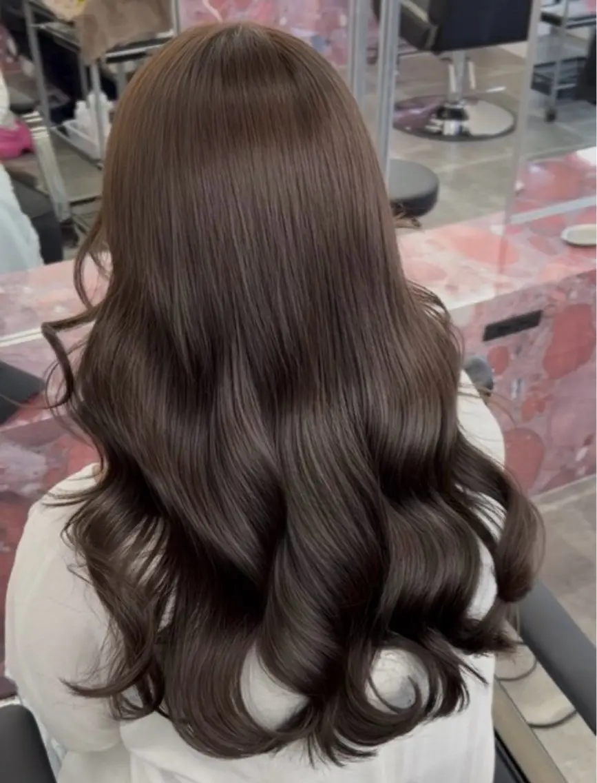 カラー ヘアカラー トリートメント PELE sakae みあのヘアスタイル