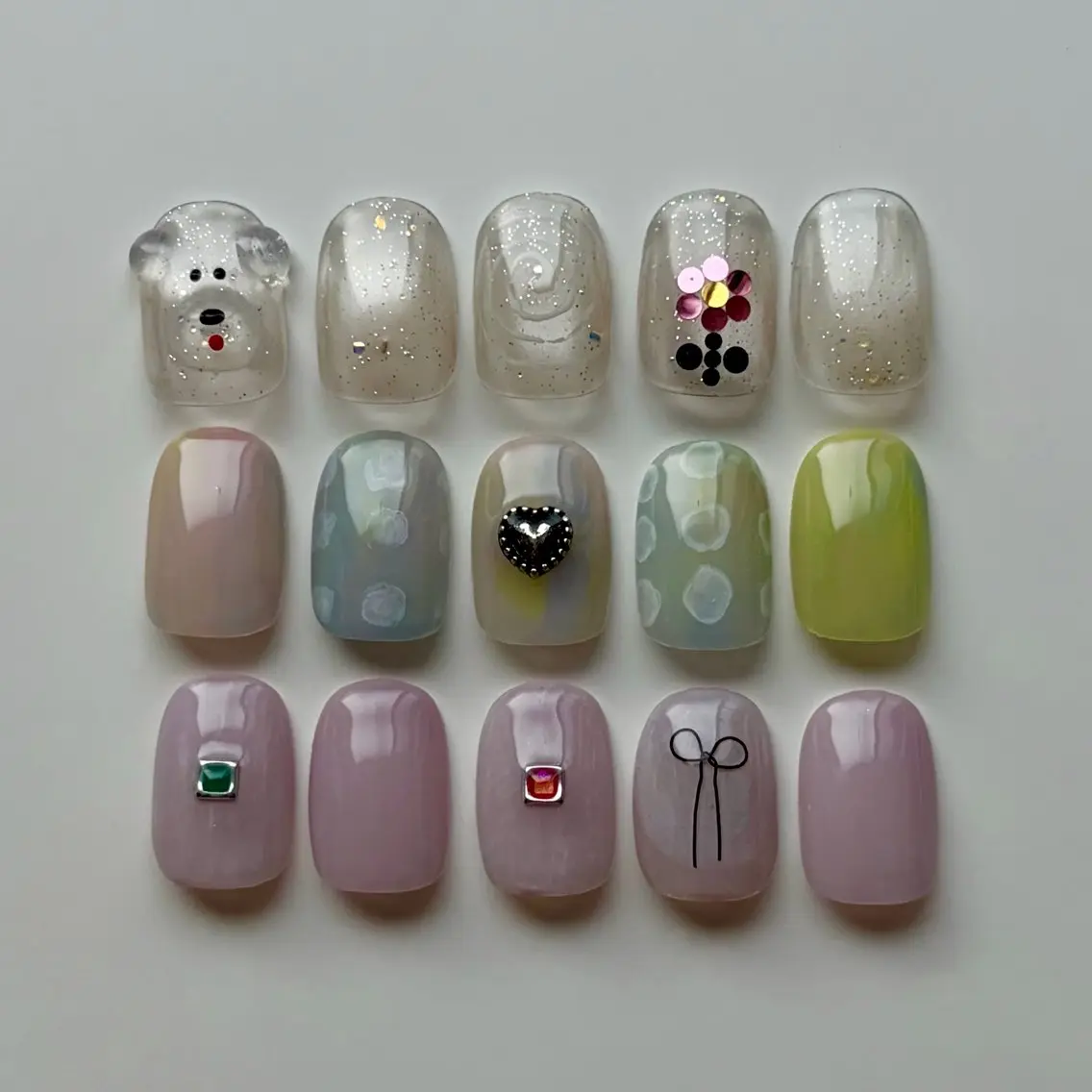 ネイル ハンドネイル née moeのネイルデザイン