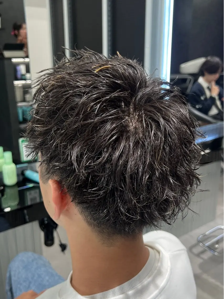 ショート パーマ ショートヘア スパイキーショート 長谷野真吾のヘアスタイル