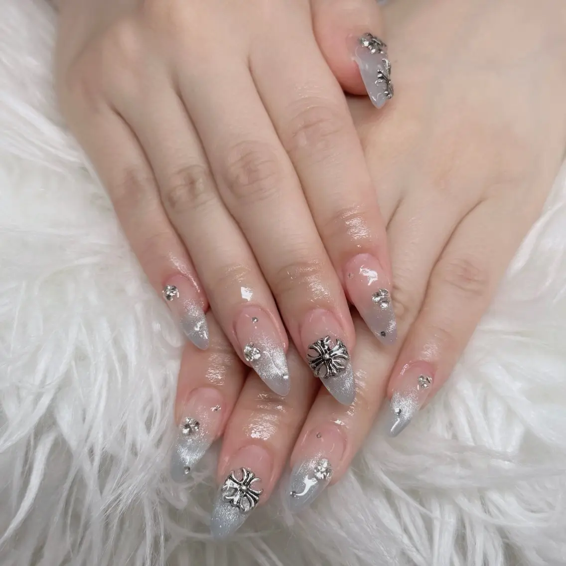 ネイル フットネイル フレンチネイル グラデーション 韓国ネイル ロングネイル ハンドネイル Hani Nail Salonのネイルデザイン