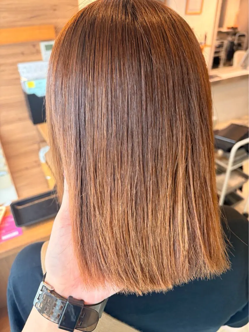 セミロング カット 縮毛矯正 トリートメント hair bonitaのヘアスタイル