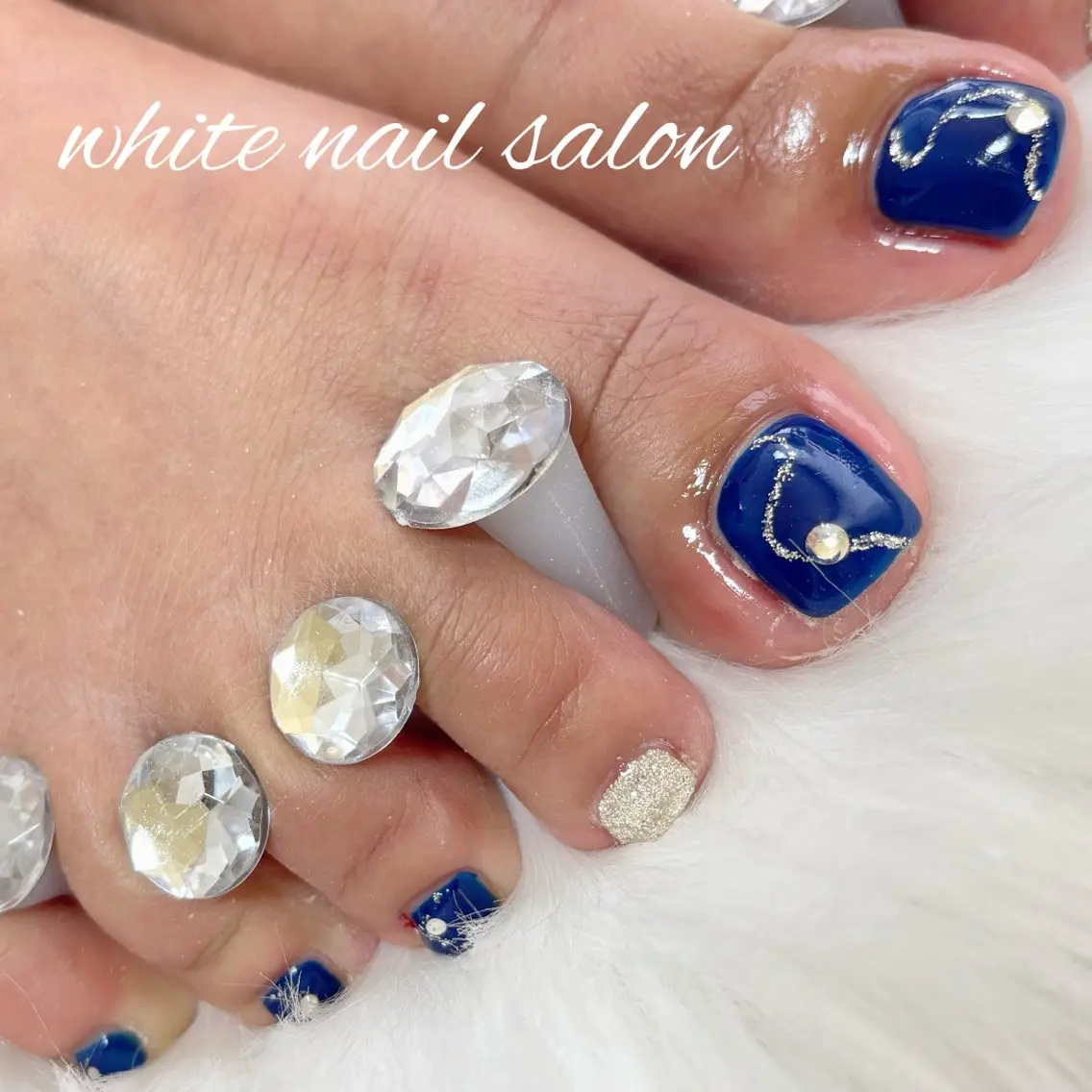 ネイル フットネイル フットネイル white nail salonのネイルデザイン