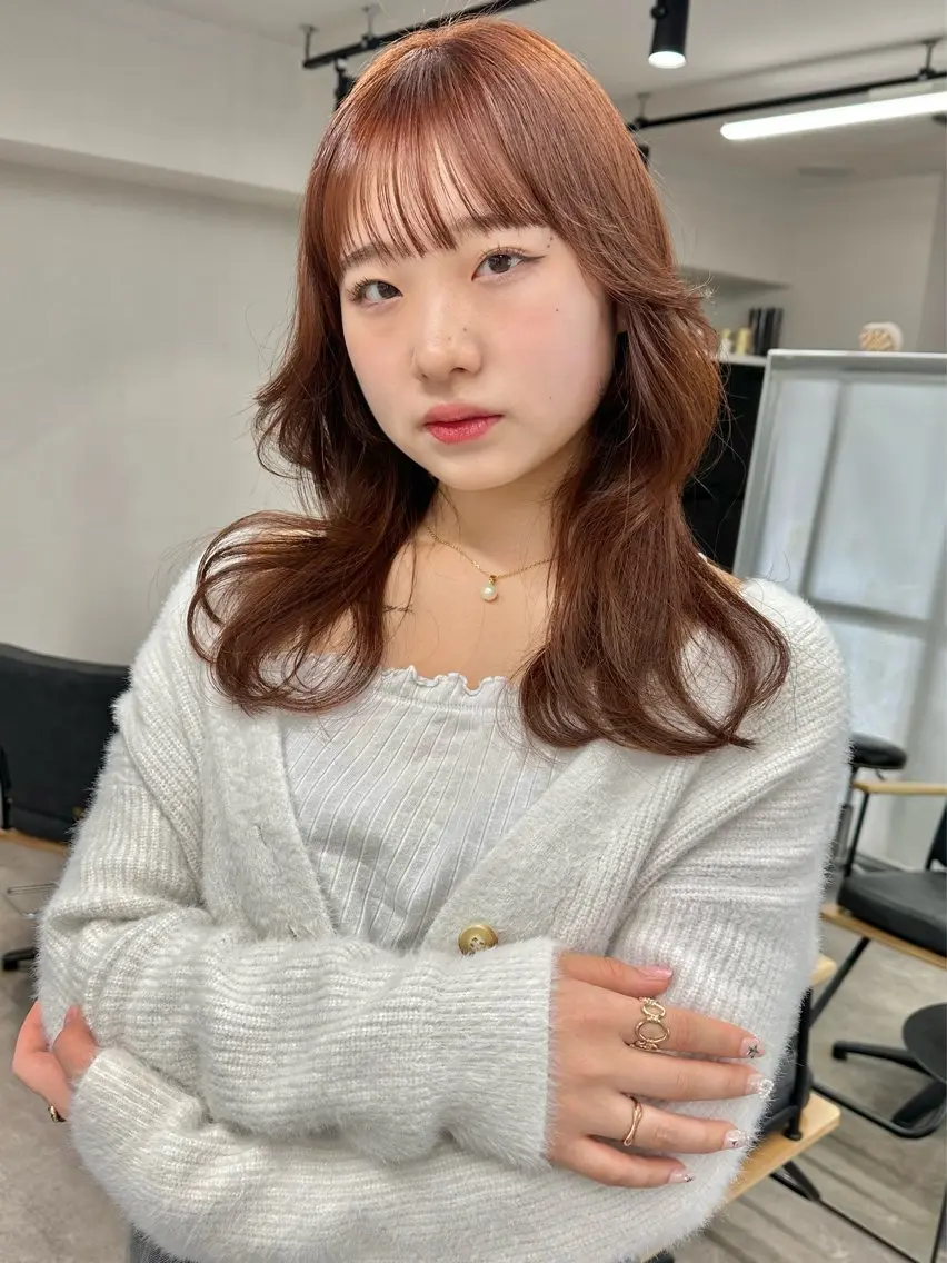 セミロング カラー ブラウンカラー オレンジ オレンジブラウン レイヤーカット レイヤーカット🪄 耳ツボ🎀Ayumiのヘアスタイル