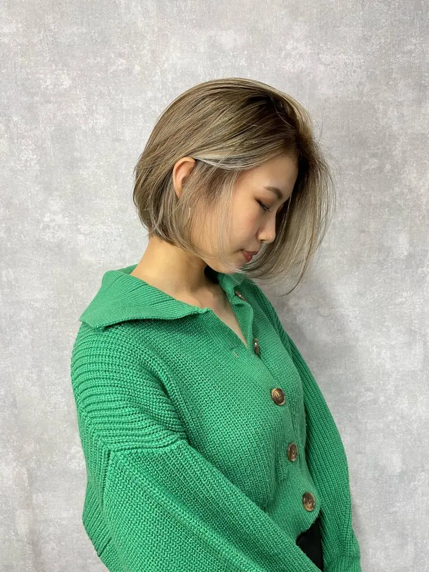 【🔥期間限定🔥】ブリーチ使用ダブルカラー🫠（全頭、ハイライト、インナー、イヤリング、など）全部OK🧡の写真