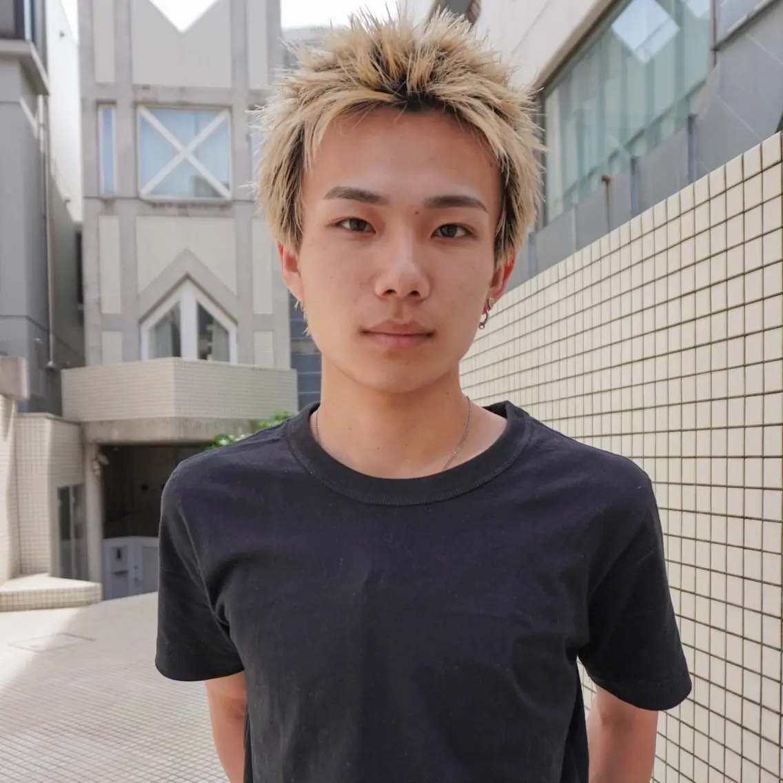 ショート カラー メンズ スパイキーショート 抜きっぱなしブロンド ショートヘア カット ヘアカラー トリートメント メンズヘア/パーマ/ SHOUTOのヘアスタイル