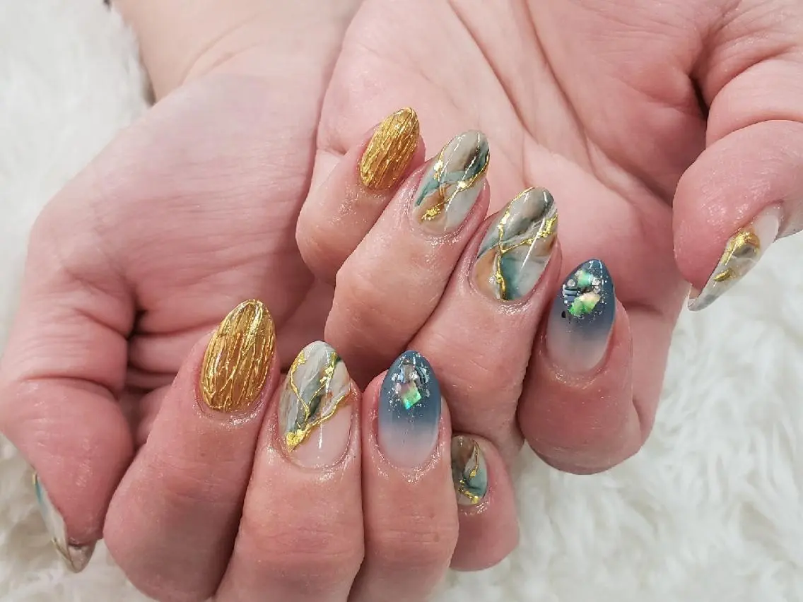 ネイル 花田 茜のネイルデザイン