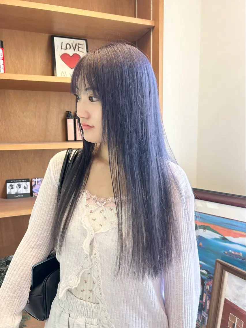 ロング カラー ブルーカラー ブルーラベンダー ラベンダーカラー CITY/ mioのヘアスタイル