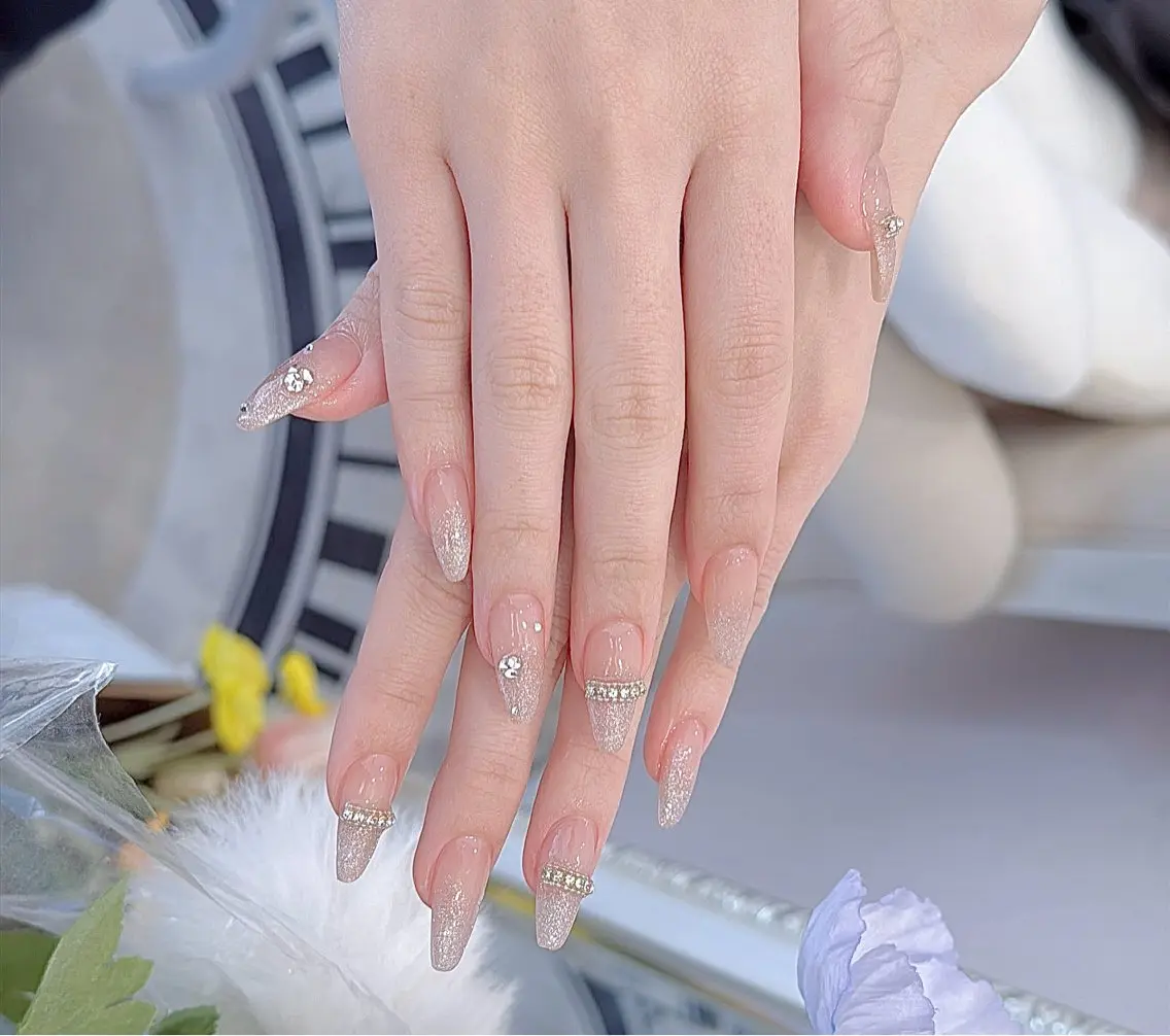 ネイル ハンドネイル ハンドケア NANA NAILのネイルデザイン