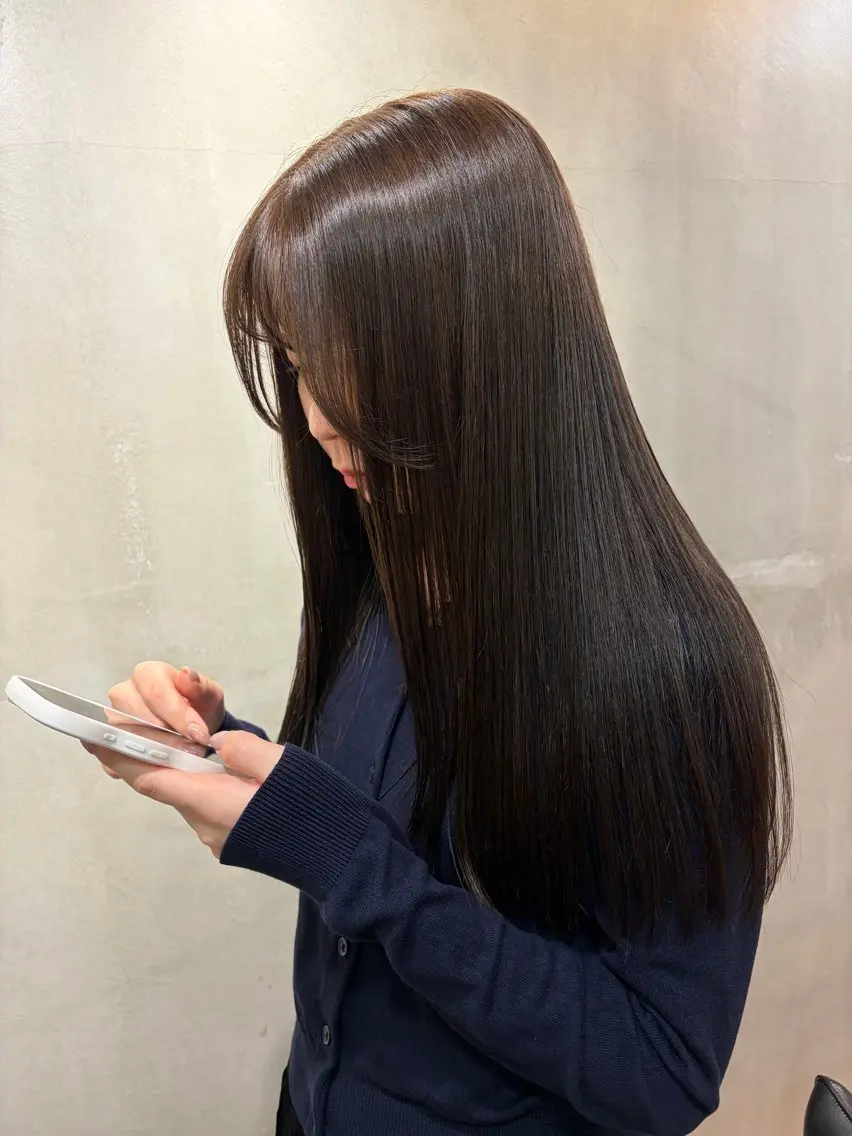ロング ヘアカラー トリートメント chinatsu 🪞透明感/オリーブのヘアスタイル