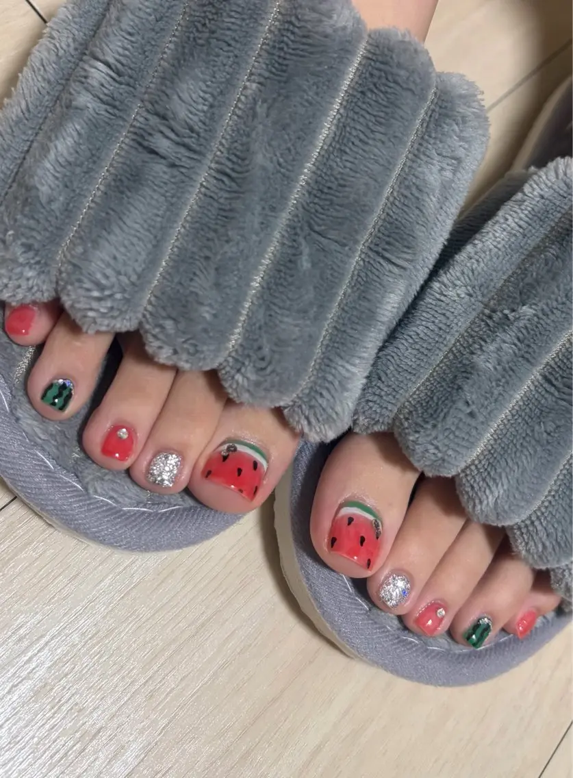 ネイル フットネイル nail... rrのネイルデザイン