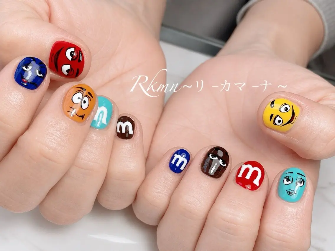 ネイル アートネイル 持ち込み スカルプネイル ハンドネイル フットネイル ハンドケア Rkmn ~リ-カマ-ナ~のネイルデザイン