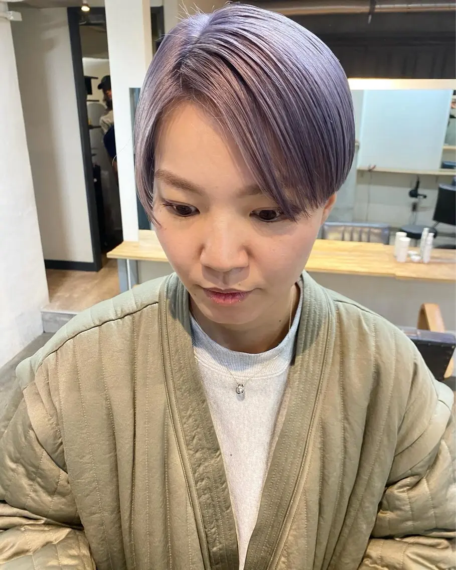 ショート カラー ブリーチ ハイトーンカラー ラベンダーカラー ショートヘア カット ヘアカラー トリートメント 坂本 裕介のヘアスタイル