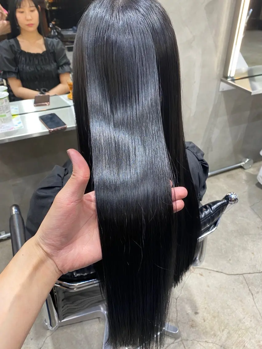 セミロング カラー 黒髪 ブルーカラー ブルーブラック 透明感カラー カット ヘアカラー トリートメント 透明感カラー🌿 グレージュ🐺陽介のヘアスタイル