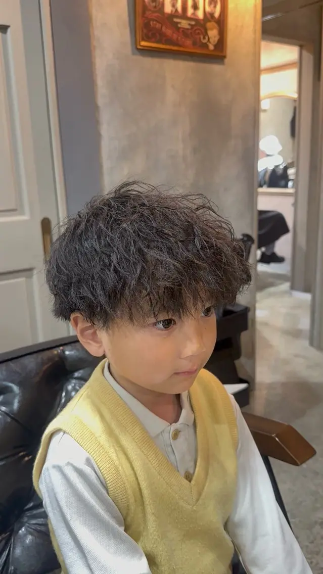 パーマ カット パーマ Bernie boyのヘアスタイル