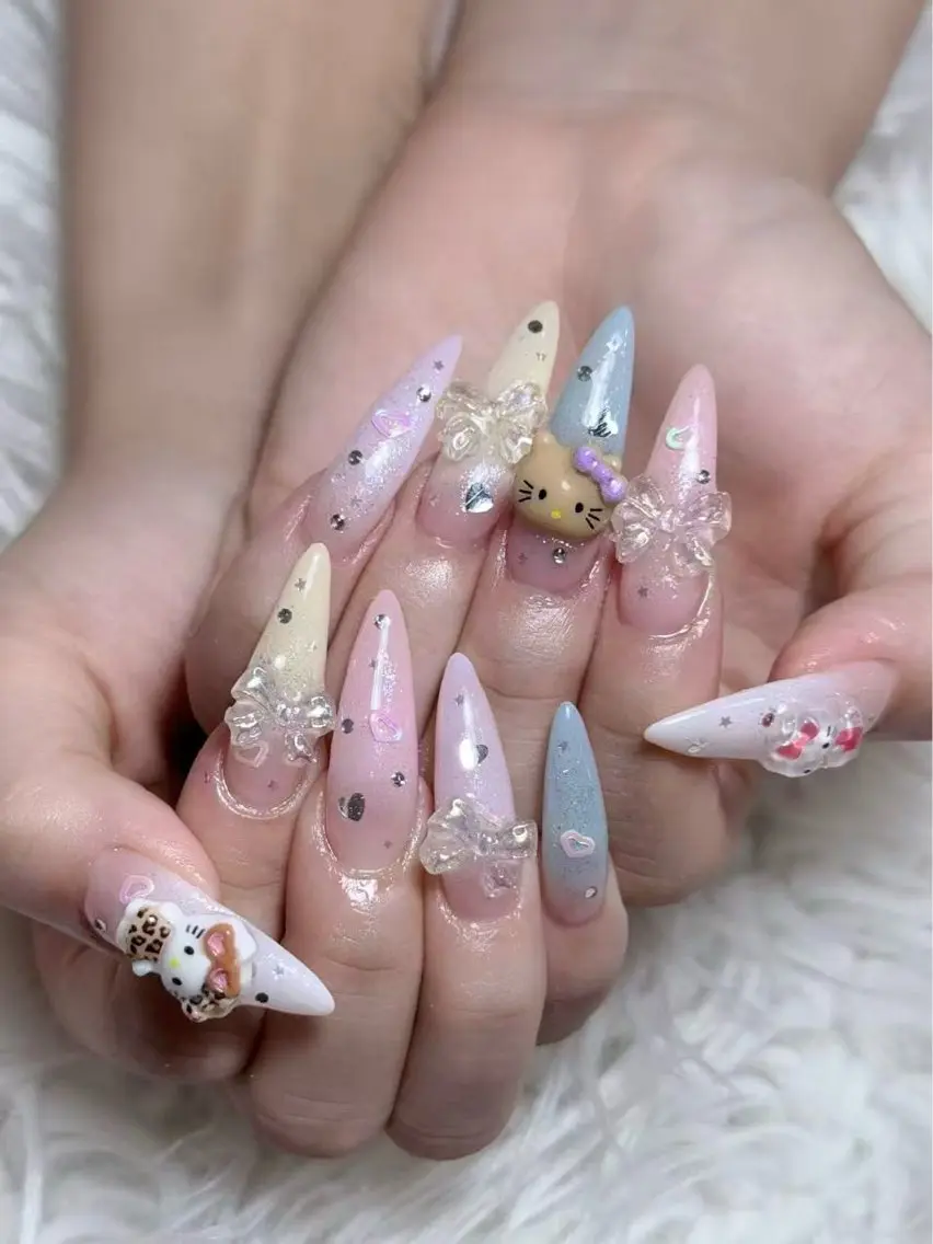ネイル ハンドケア ＆ME アンドミーのネイルデザイン