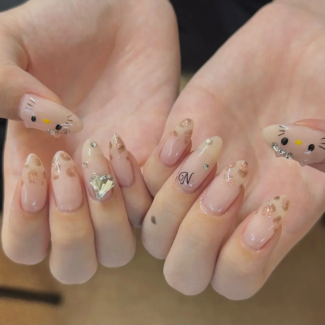 ネイル ハンドネイル COCO Hiramotoのネイルデザイン