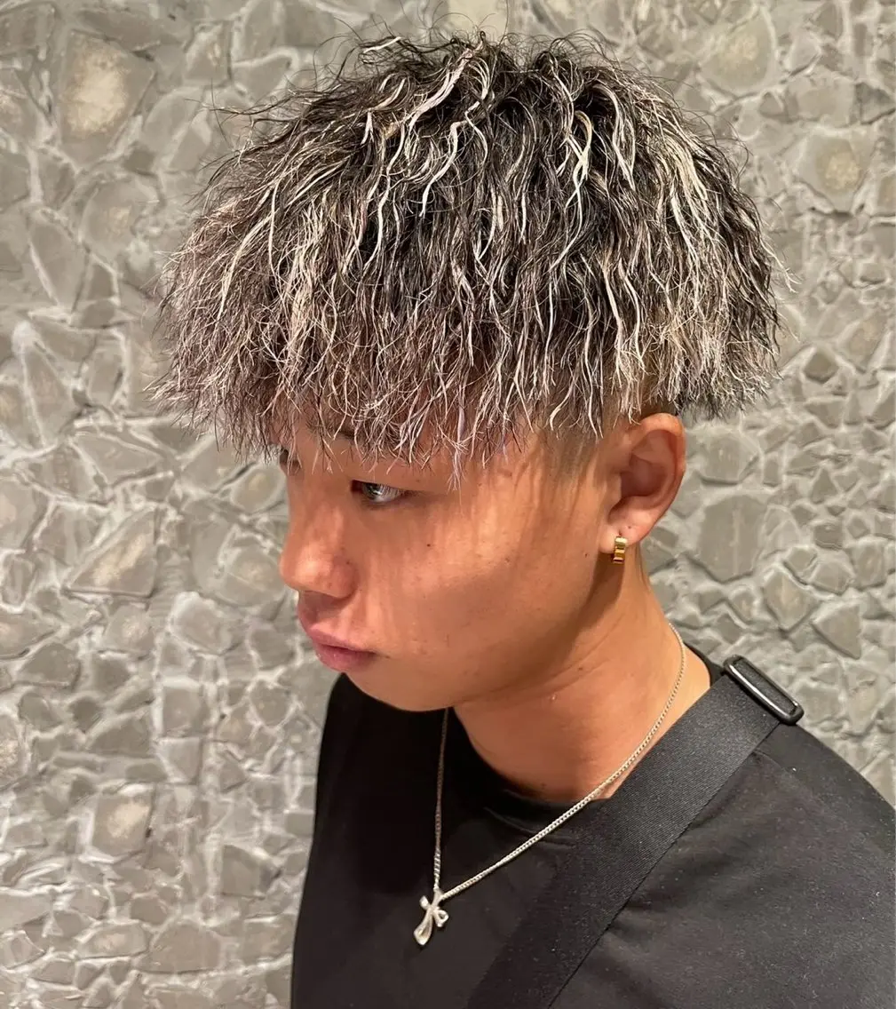 ショート パーマ メンズ 1名限定 格安カラー🎨愛須のヘアスタイル