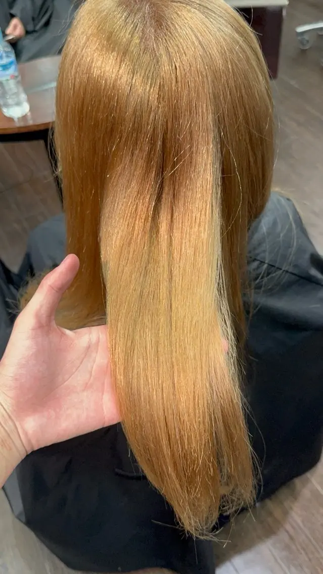 ロング カラー ベージュカラー ブリーチ ケアブリーチ 透明感カラー ダブルカラー ヘアカラー Lima/ハイトー ン/心斎橋/長堀橋のヘアスタイル