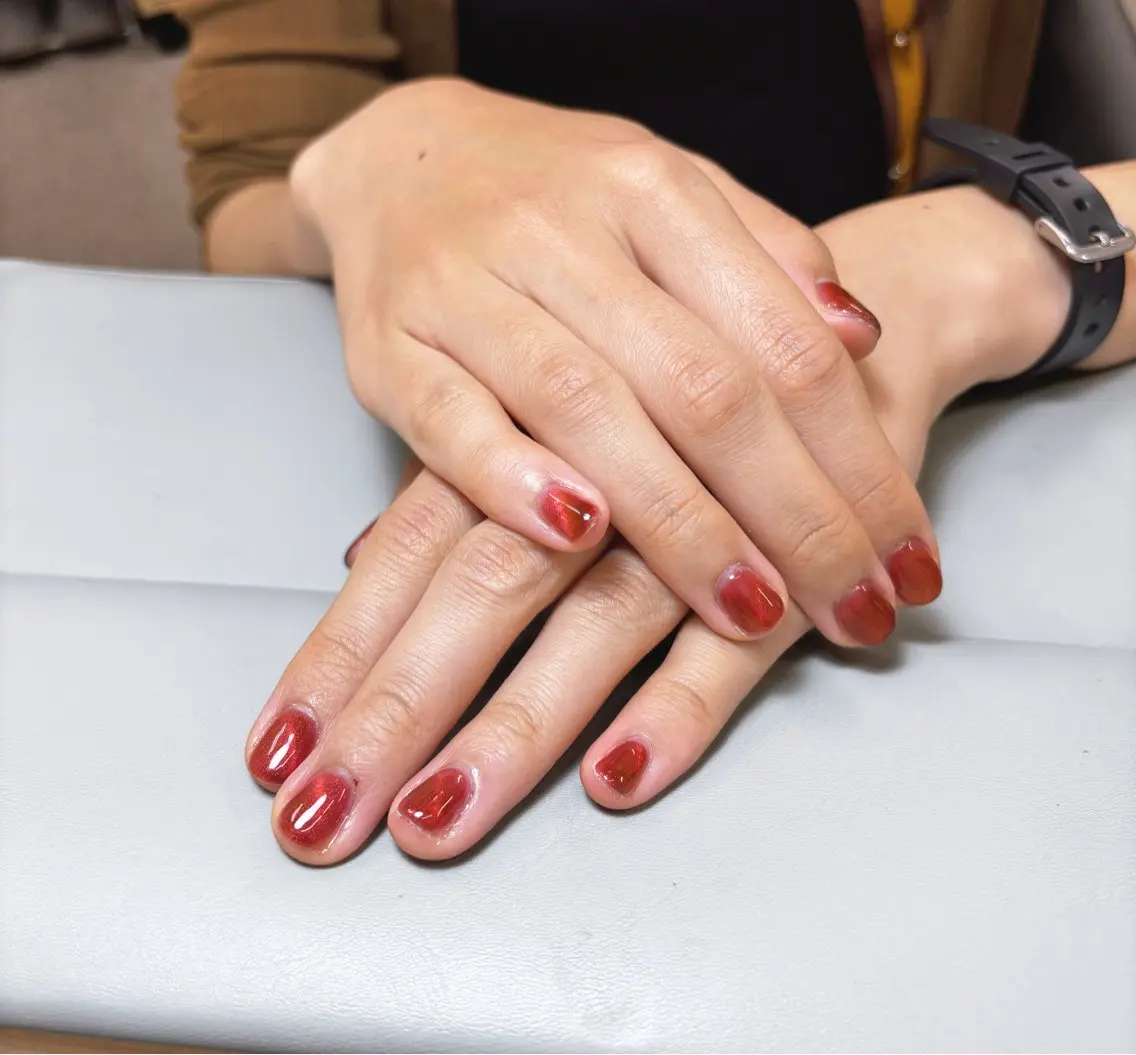 ネイル マグネットネイル シンプルネイル ハンドネイル MIKA _Luna nailのネイルデザイン