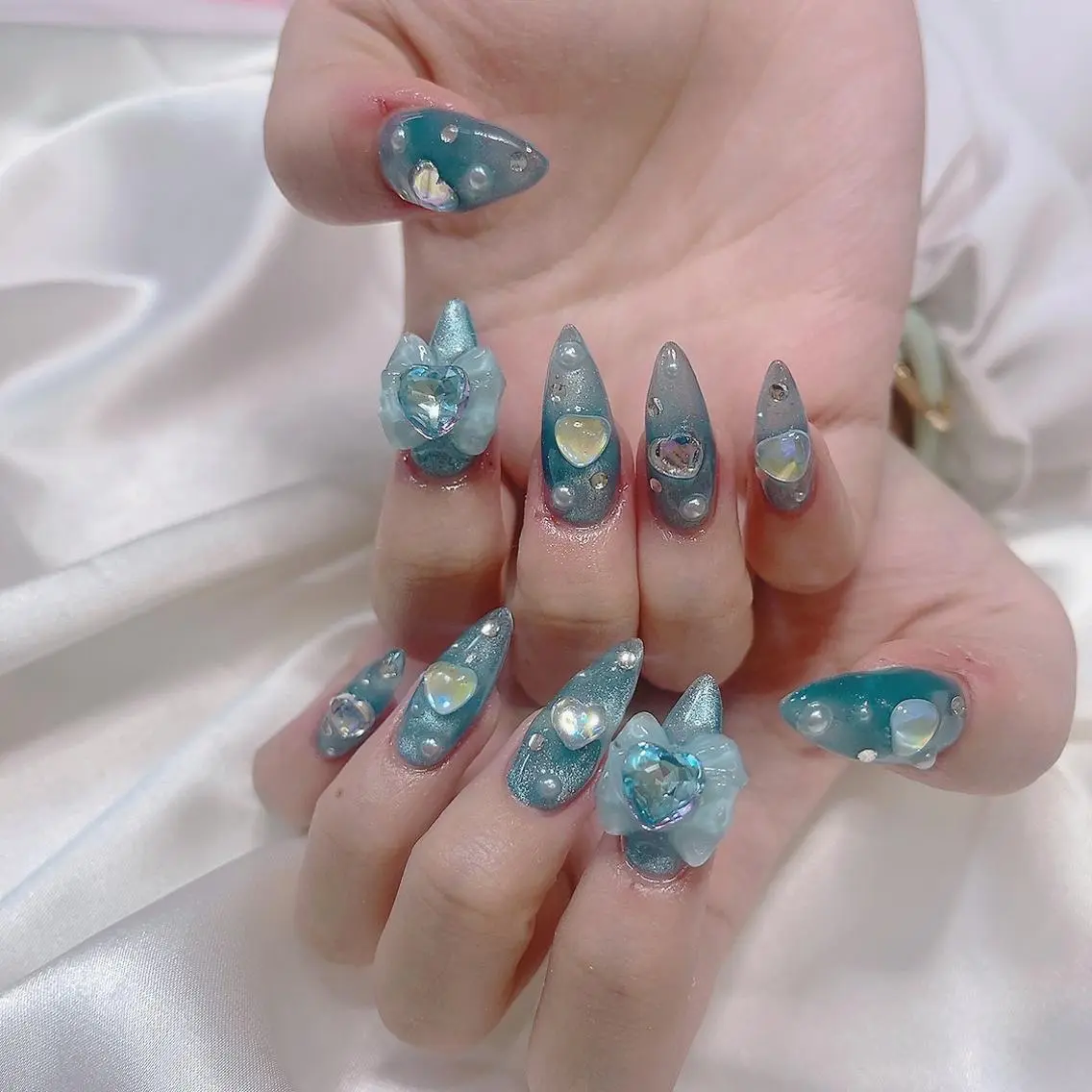 ネイル ハンドネイル ジョリ kasumi🌹💅のネイルデザイン