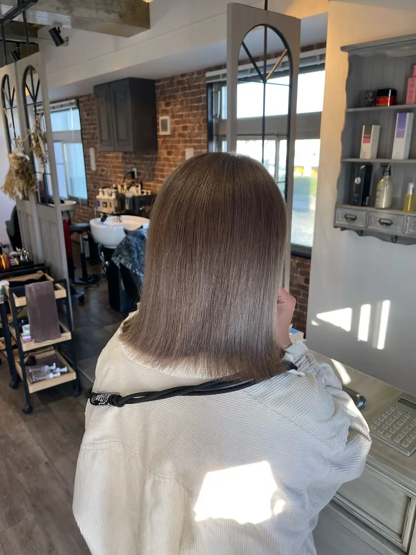 ミディアム カラー ヘアカラー Felice Erikaのヘアスタイル