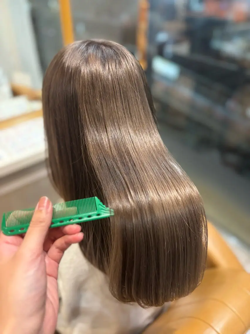 セミロング カラー ヘアカラー トリートメント yui🥀/ボブ /ブリーチなしカラーのヘアスタイル
