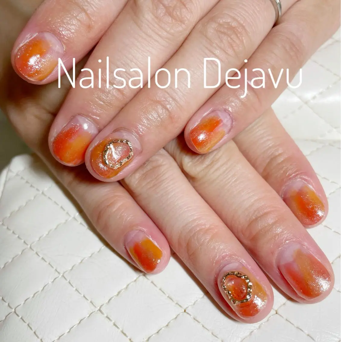 ネイル アートネイル グラデーション ニュアンスネイル ワンカラーネイル ハンドネイル Nail salon Dejavu 🌿のネイルデザイン
