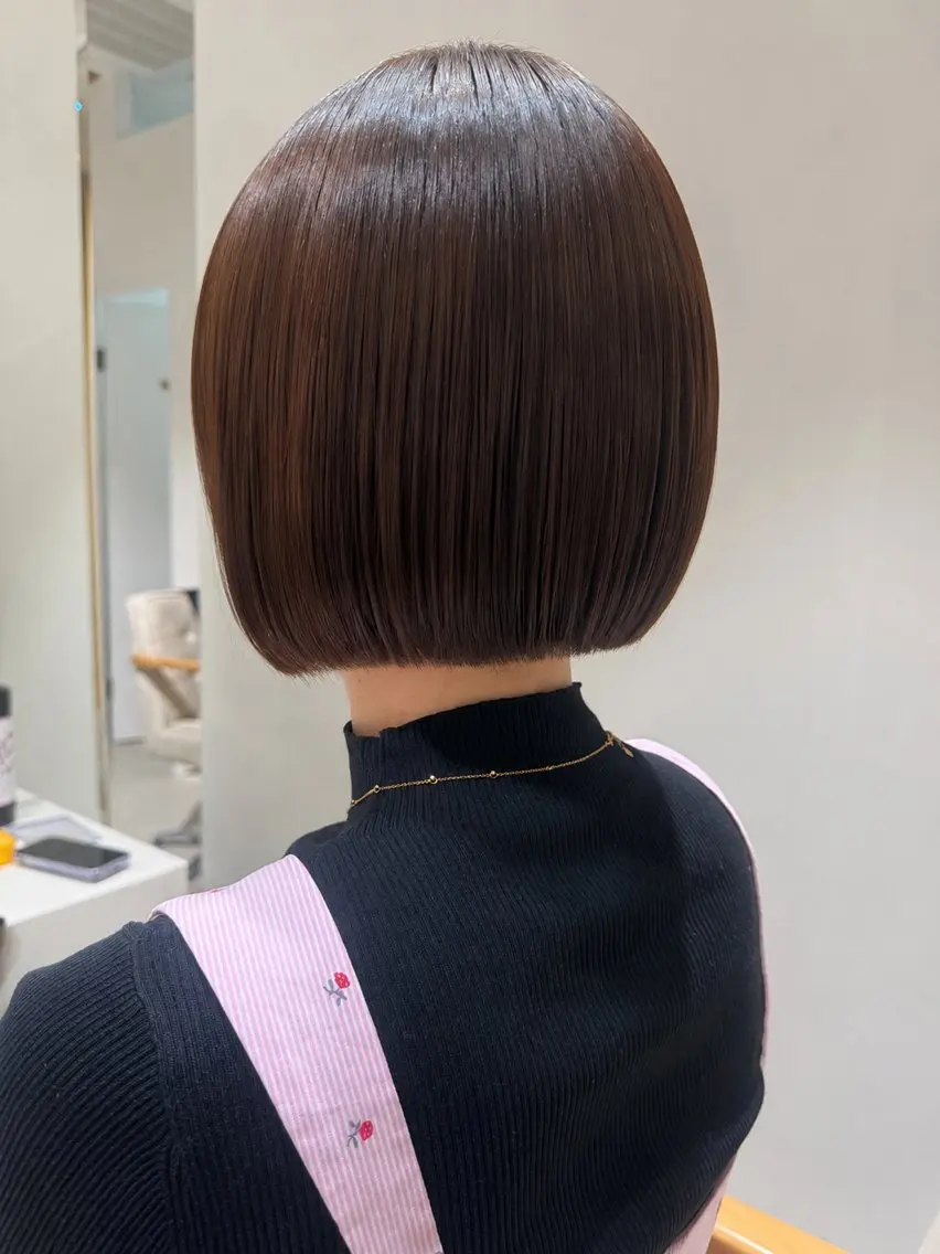 ショート ボブ カット 透明感カラー/ボブ 高野菜瑠のヘアスタイル