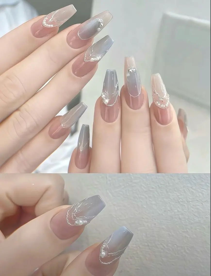 ネイル 長さ出し フレンチネイル グラデーション 卒業式 マグネットネイル ハンドネイル MIHANA NAILのネイルデザイン