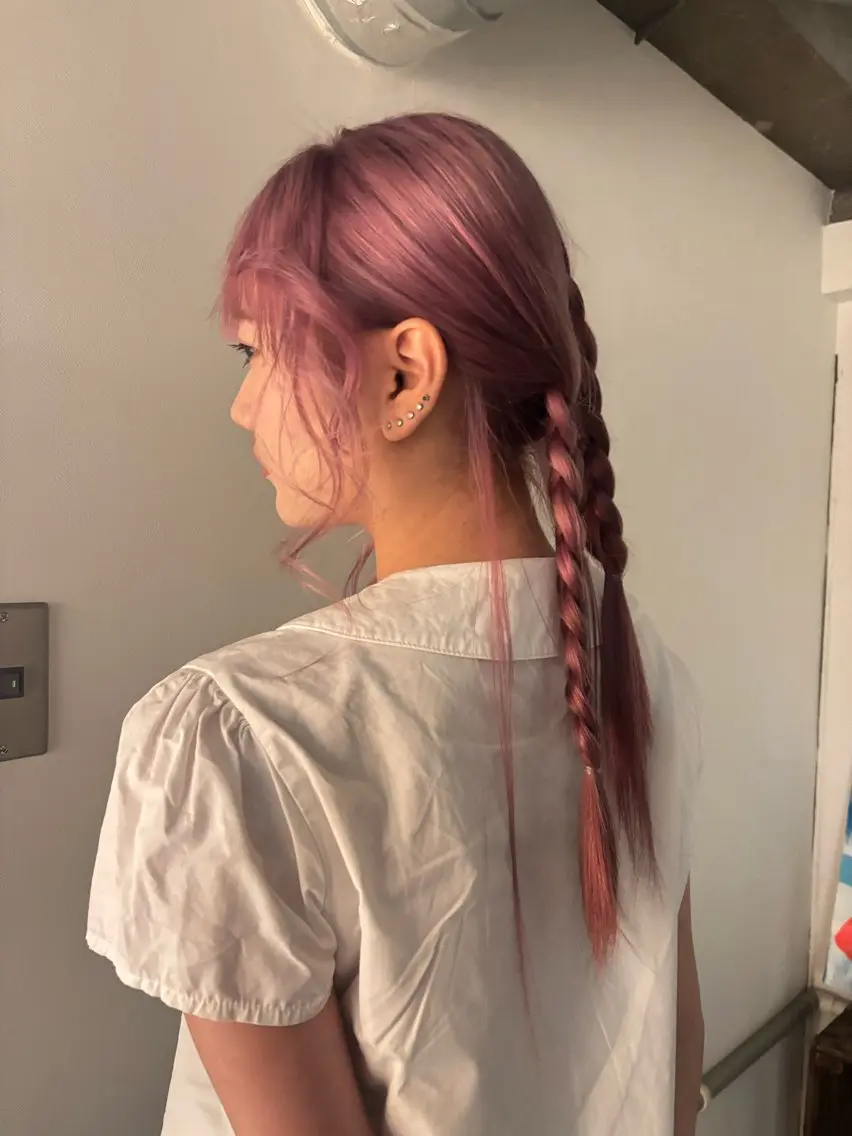 カラー ヘアアレンジ 井田 雛のヘアスタイル