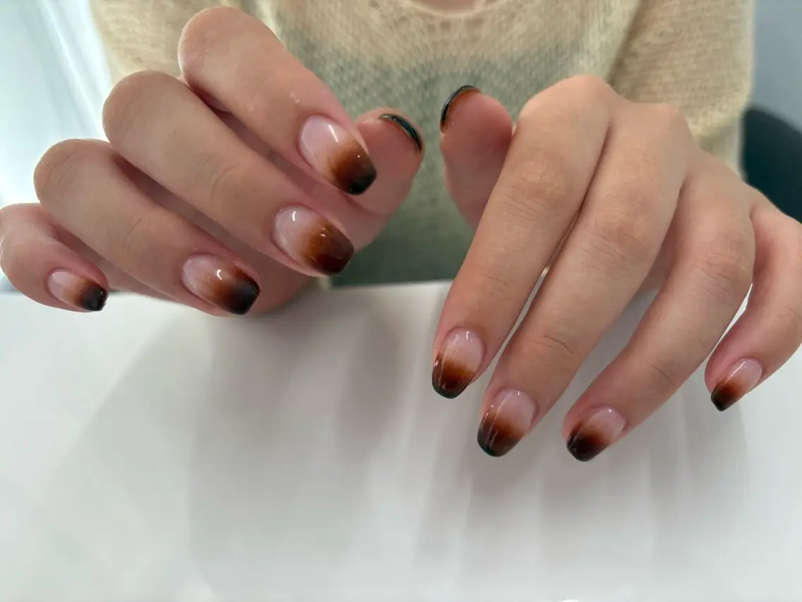 ネイル ジェルネイル ハンドネイル あゆ💎 高知ちゅるんネイルのネイルデザイン