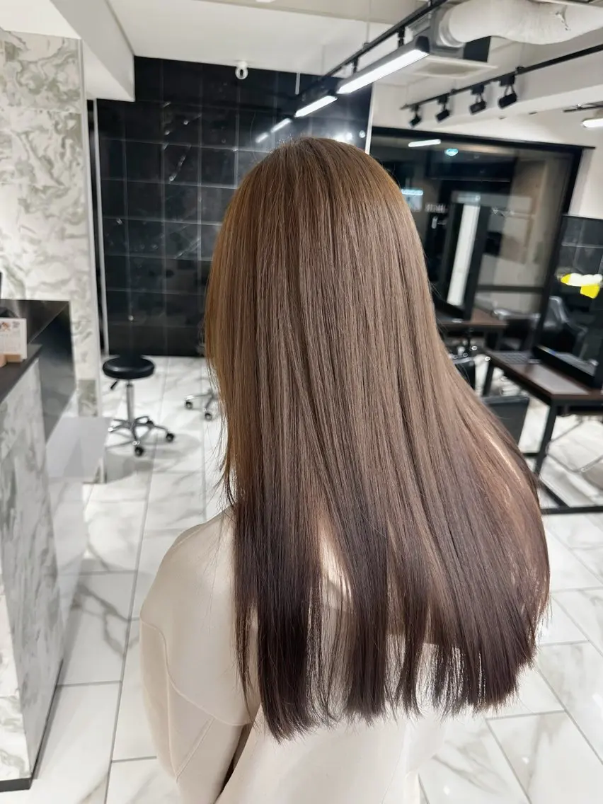 ロング むっちー/超高濃度 水素髪質改善サロンのヘアスタイル
