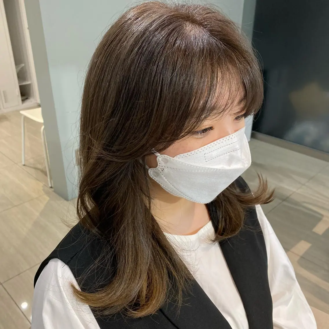 セミロング カラー 韓国風ヘア おくれ毛 韓国風レイヤーカット 💎髪質改善"yuiのヘアスタイル
