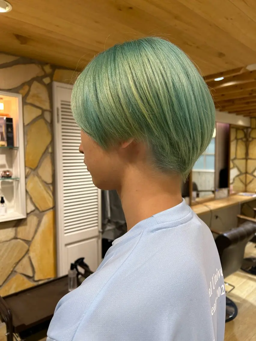 ショート カラー メンズ カット ヘアカラー kawabe maikoのヘアスタイル