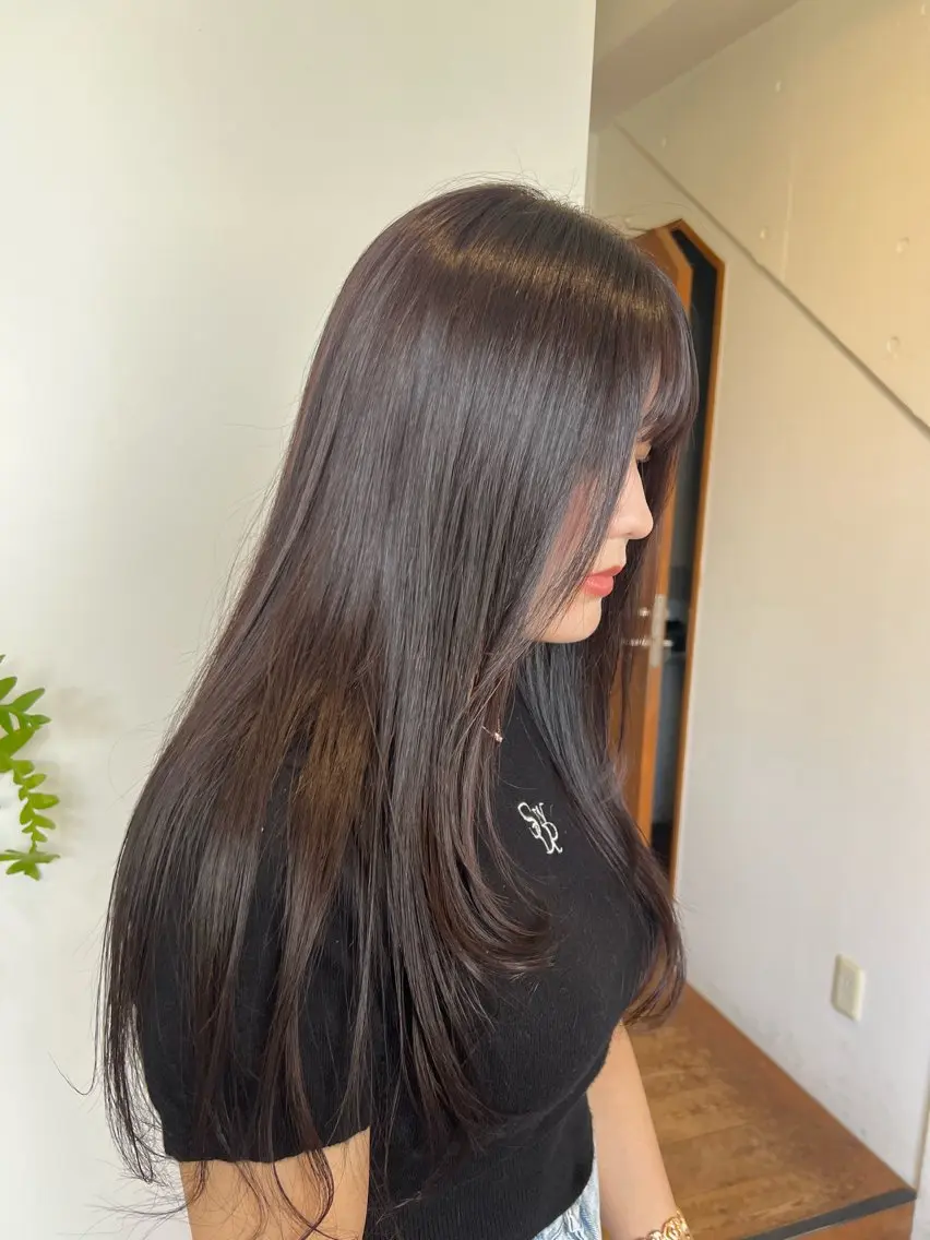 ロング カラー ヘアカラー linna / 高槻 /透明感カラーのヘアスタイル