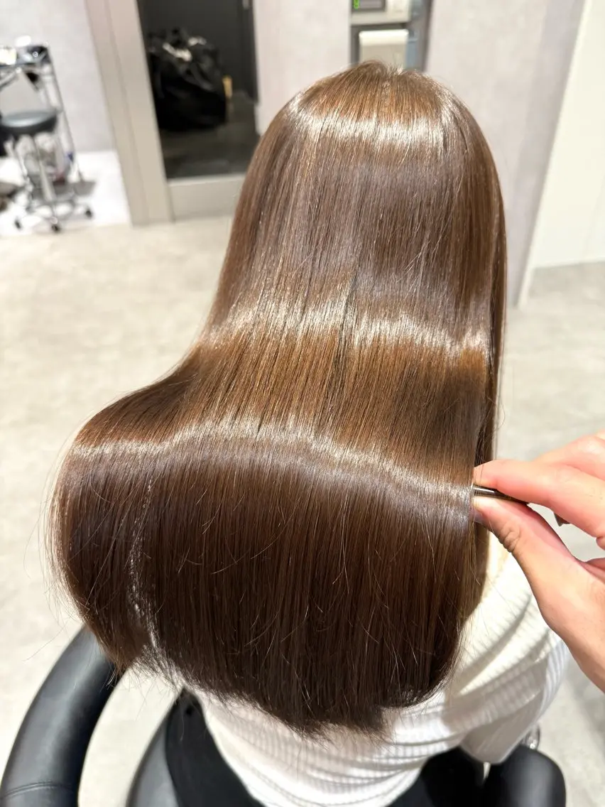 ロング カラー パーマ ヘアアレンジ 髪質改善 縮毛矯正 トリートメント ストレートパーマ 縮毛矯正 トリートメント 縮毛矯正/髪質改善/ ブリーチ毛/木元渓太のヘアスタイル