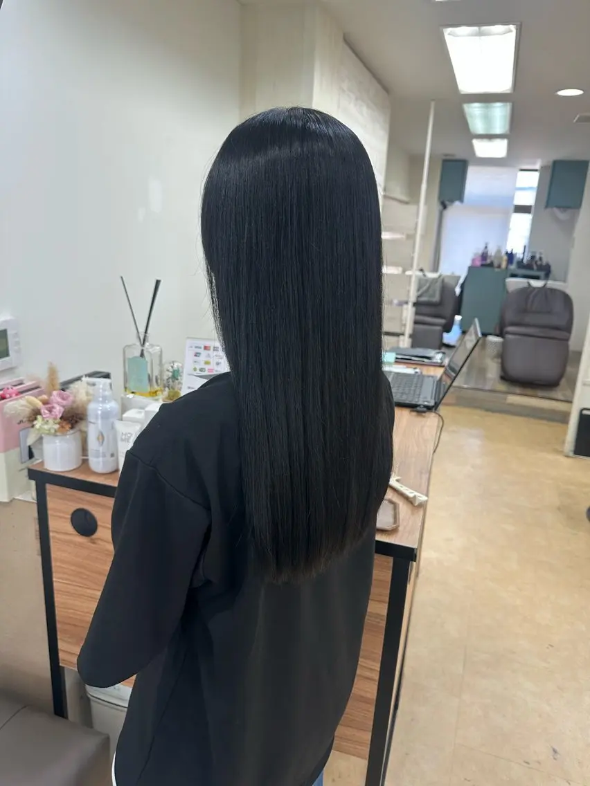 カラー 黒髪 ブルーカラー ブルーブラック ameet ゆいのヘアスタイル