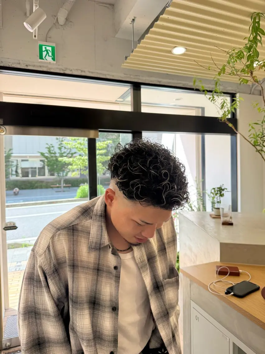 ショート パーマ カット パーマ 田辺 一樹のヘアスタイル