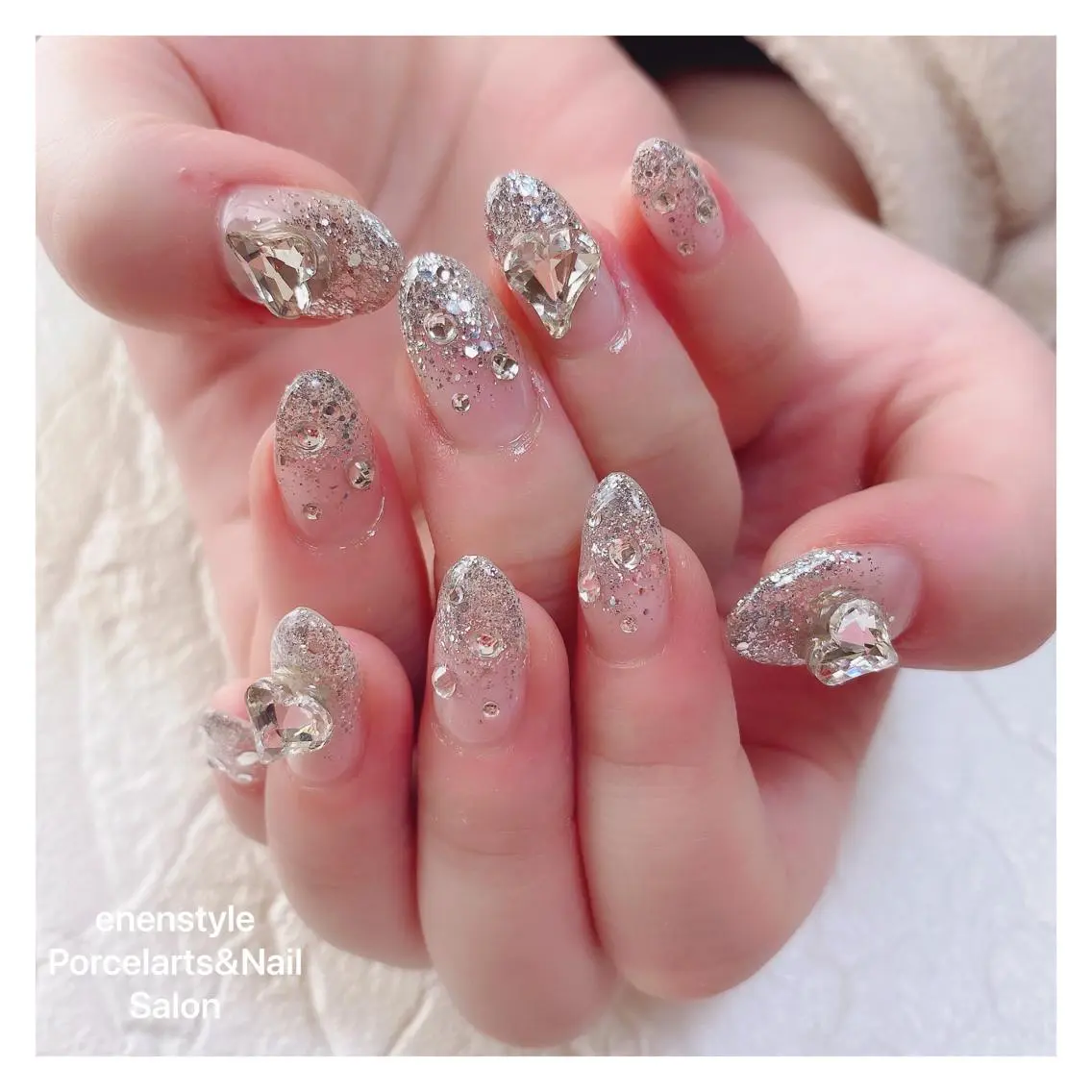 ミディアム ネイル 🐾enen style 🐾のネイルデザイン
